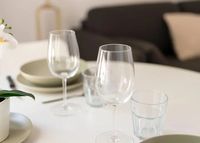 Calme Avec Terrasse Apartmán